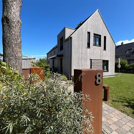 Holiday home Sanddorn 1 Und 2